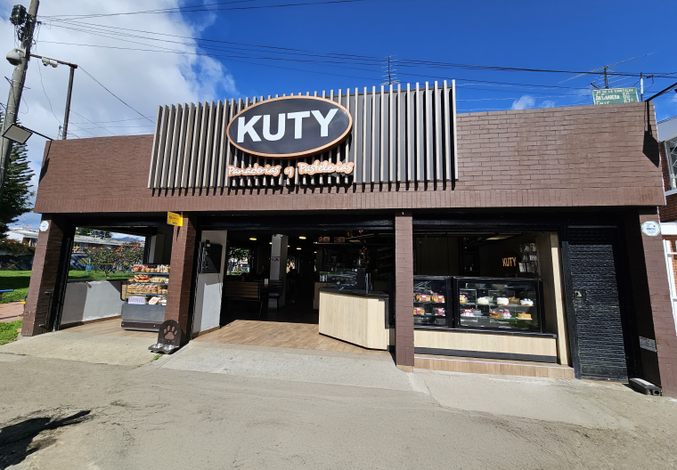 Panadería Kuty sede Modelo en Bogotá