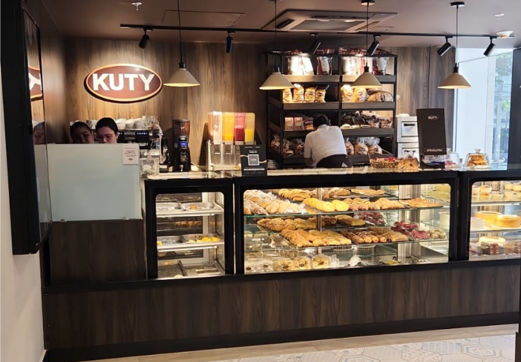 Panadería Kuty sede Clínica de Occidente en Cali