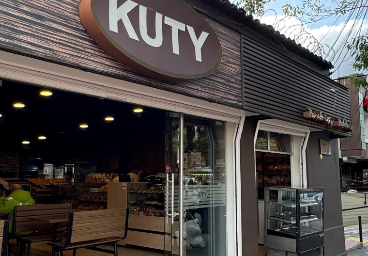 Panadería Kuty sede Lago en Bogotá
